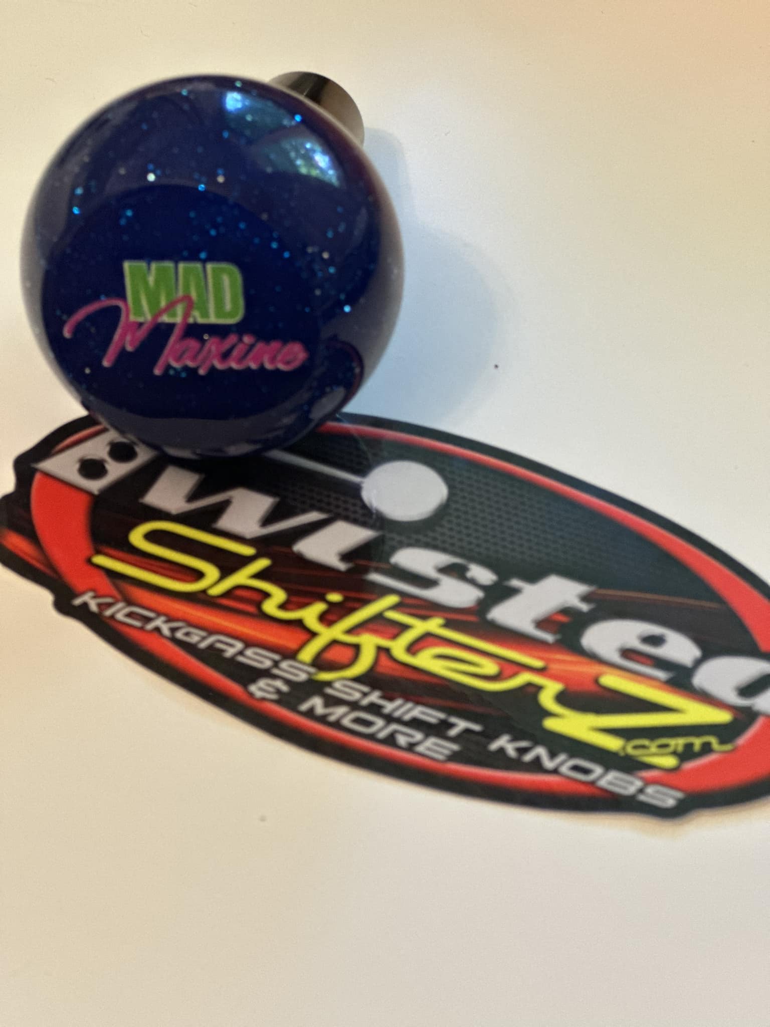 GALLERY – Twisted ShifterZ